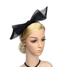 STUNNING BLACK SINAMAY FASCINATOR WITH BOW ON HEADBAND SPRING RACING WEDDING