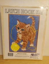 National Yarn Crafts Latch Hook Rug Kit  20"x27" R830 Cat And Ball USA Sealed