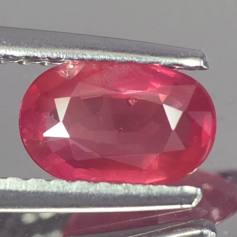 1.02CT CERTIFIED AA UNHEATED UNTREATED OVAL RED RUBY NATURAL - Image 2 of 4