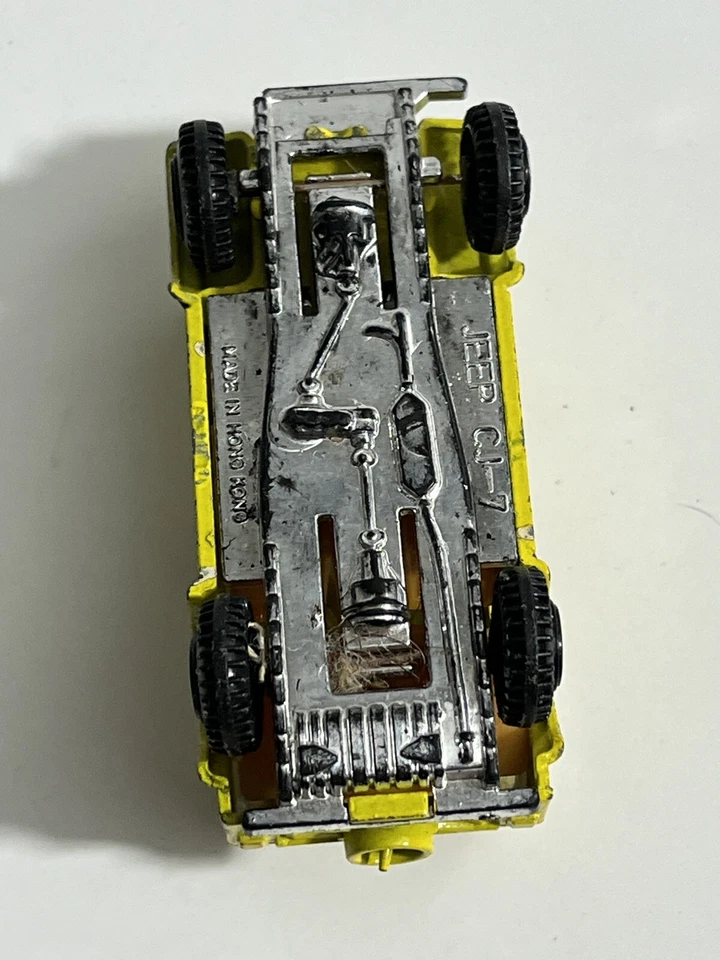 Yat Ming Amarillo Jeep CJ-7 Vintage Diecast Coche de Juguete Nº 1602 Hecho en Hong Kong Foto 4 de 4