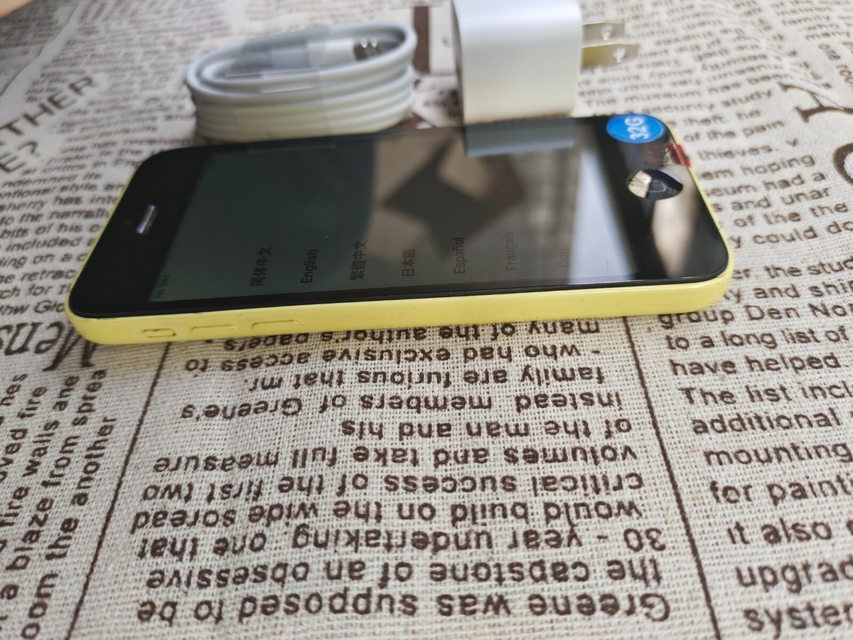 90%N ew Apple iPhone 5C UNlocked 8/16/32GB Yellow Good gift