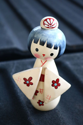Japanese Wooden Doll figure Angel Girl Japan Cute Vintage Old Estate Nice ZD