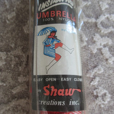 SHAW VTG. 1960'S UMBRELLA RED/YELLOW PLAID NEVER TAKEN OUT OF PACKAGE