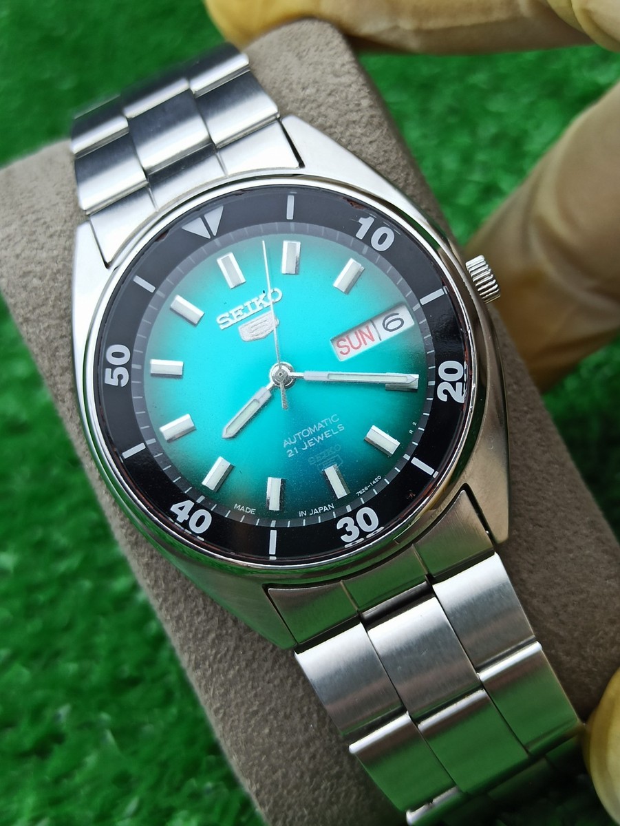 HYPER-RARE SEIKO 5 TURQUOISE SUMO WATCH AUTOMATIC JAPAN SKX187