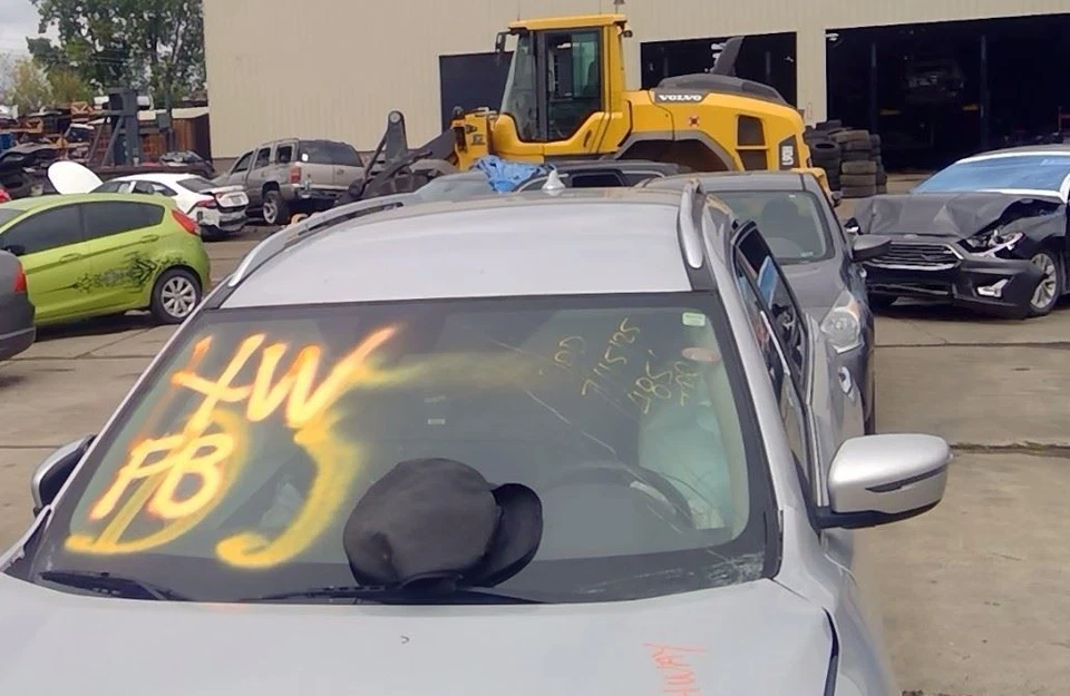 Nissan Rogue Passenger Right Tail Light Lamp Quarter Panel Mounted 2017-2020 - Image 3 of 4