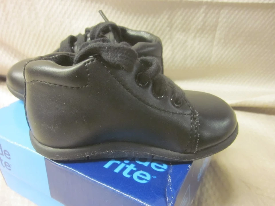 Zapatos Stride Rite SRT Elliot de cuero negro Lea para niño talla 4,5 Foto 4 de 4