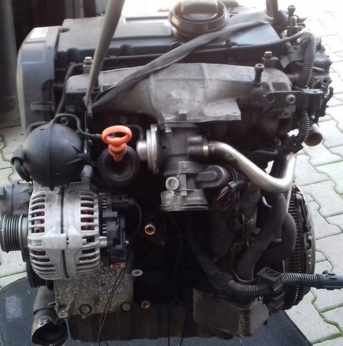 Motor Volkswagen 2.0 TDI BKP Passat ca. 82000Km Komplett
