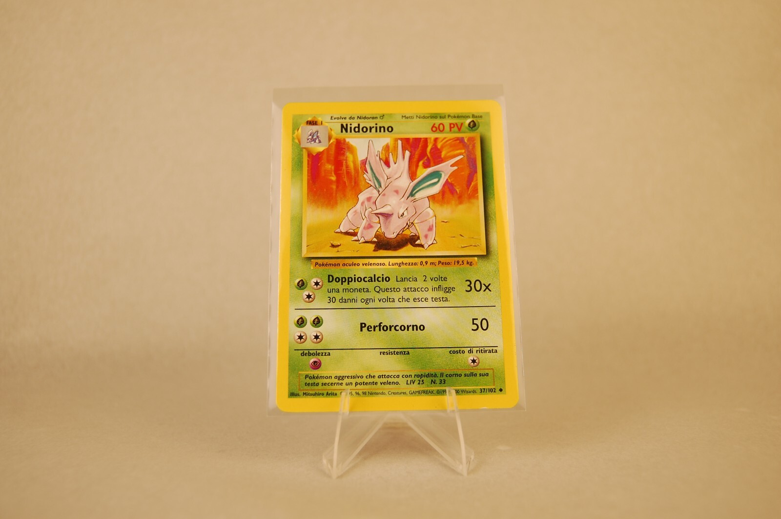 Nidorino 37/102 Base Set Unlimited Pokemon TCG 1999 LP