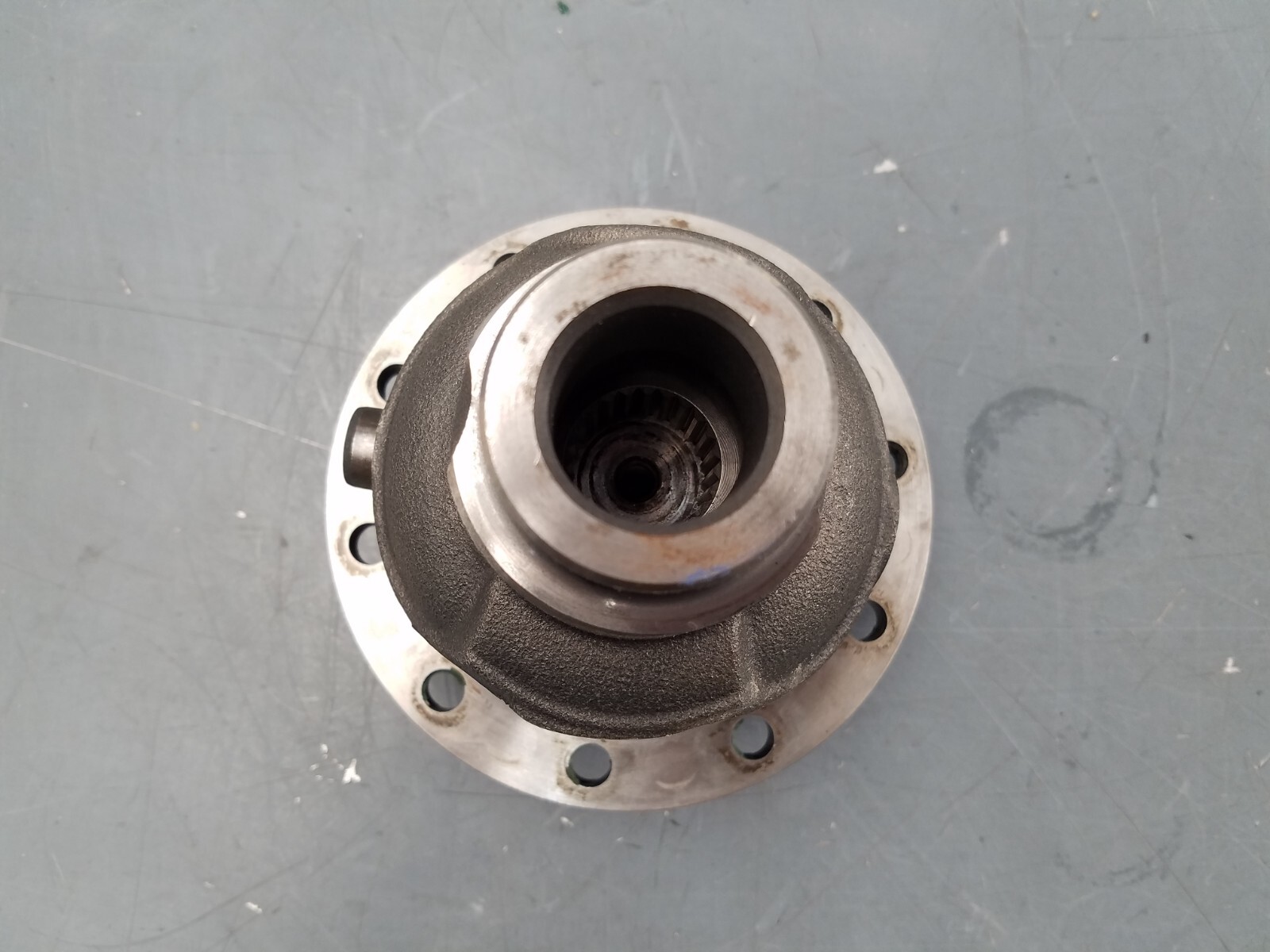 Lamborghini Aventador OEM Front Differential Carrier #7622 B5