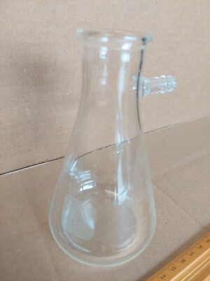 250ml Filtering Flask, Integrated Side Arm, Borosilicate Glass