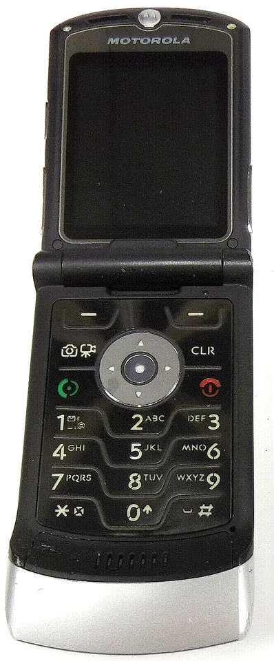 Motorola RAZR V3m - Silver and Black ( Verizon ) Cellular Flip Phone - Image 2 of 3