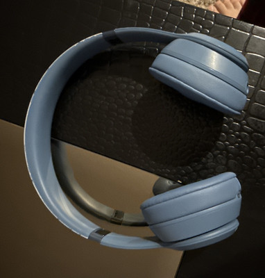 Beats by Dr. Dre Solo3 Wireless Bluetooth On-Ear Headphones, Blue