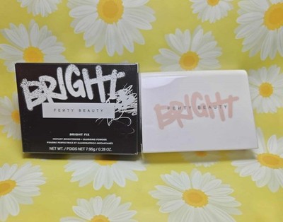 Fenty Beauty by Rihanna Bright Fix Instant Brightening Setting Powder Lavender