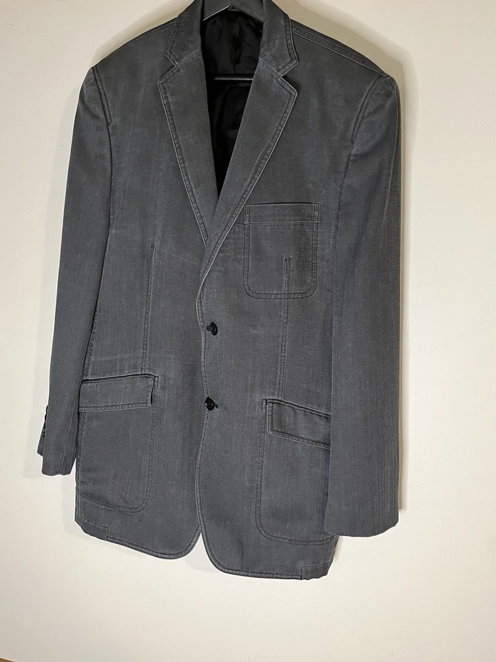 DKNY Men’s Classic Black/Grey 2 Botton Up Blazer Formal Coat Size 42L - Image 3 of 4