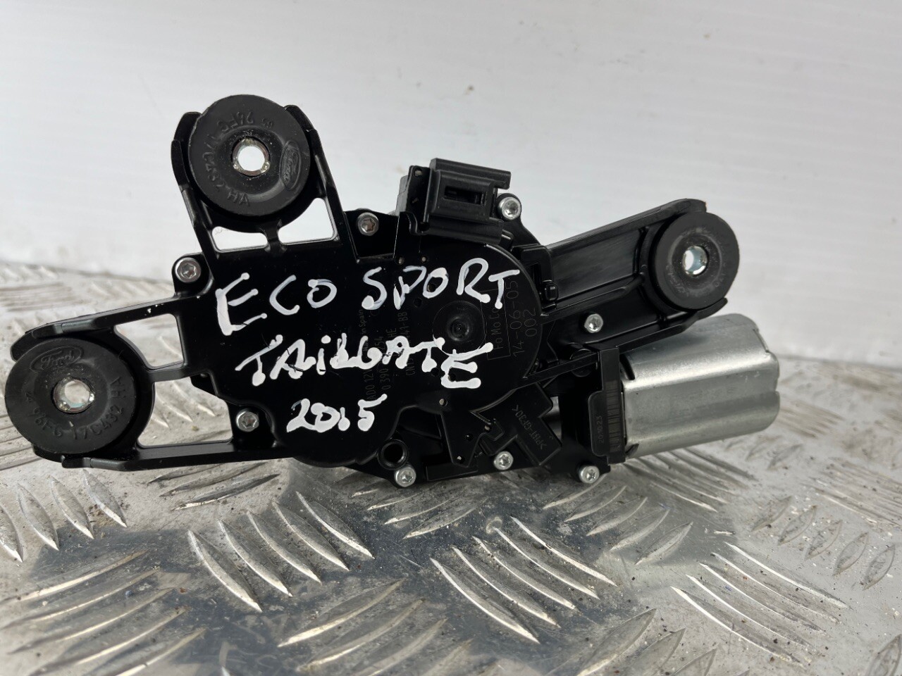 2015 FORD ECOSPORT WIPER MOTOR REAR CN1517K441BB eBay