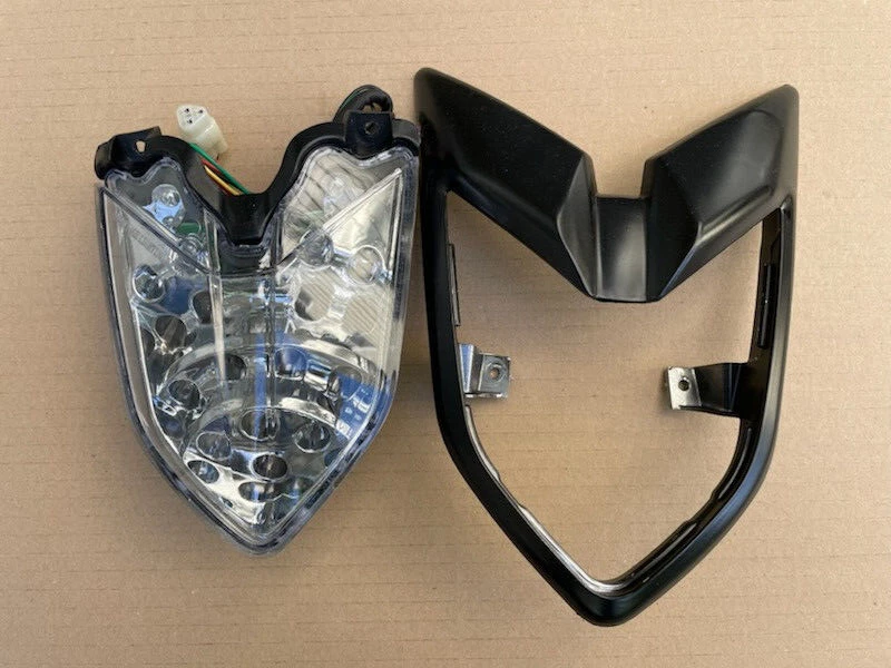 Kawasaki Vulcan 1700 2009-18 Integrated Tail Light Turn Signal NEW style LED  - Image 4 of 4