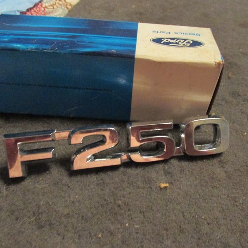 NOS 1980 1981 FORD F250 F-250 FRONT FENDER EMBLEM NAMEPLATE E0TZ-16720 ...