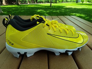 nike untouchable lacrosse cleats