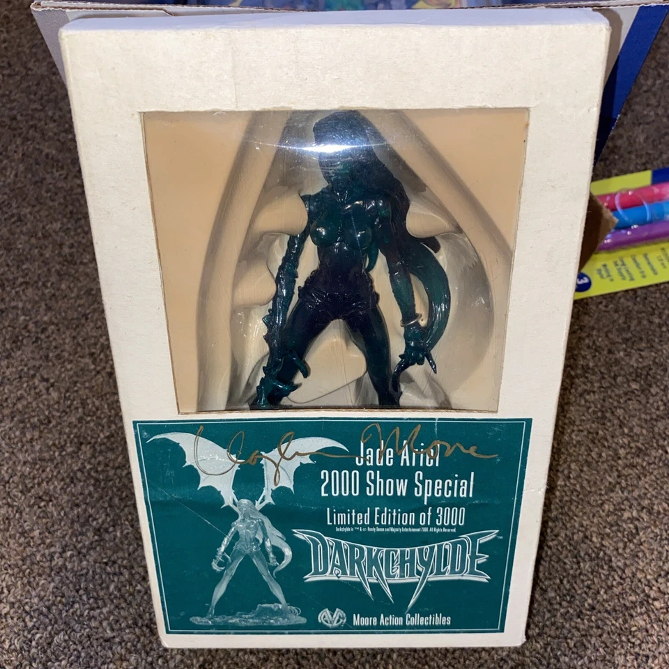 Darkchylde Jade Ariel 2000 Show Special Limited Edition de 3000 lacrado assinado - Imagem 2 de 3