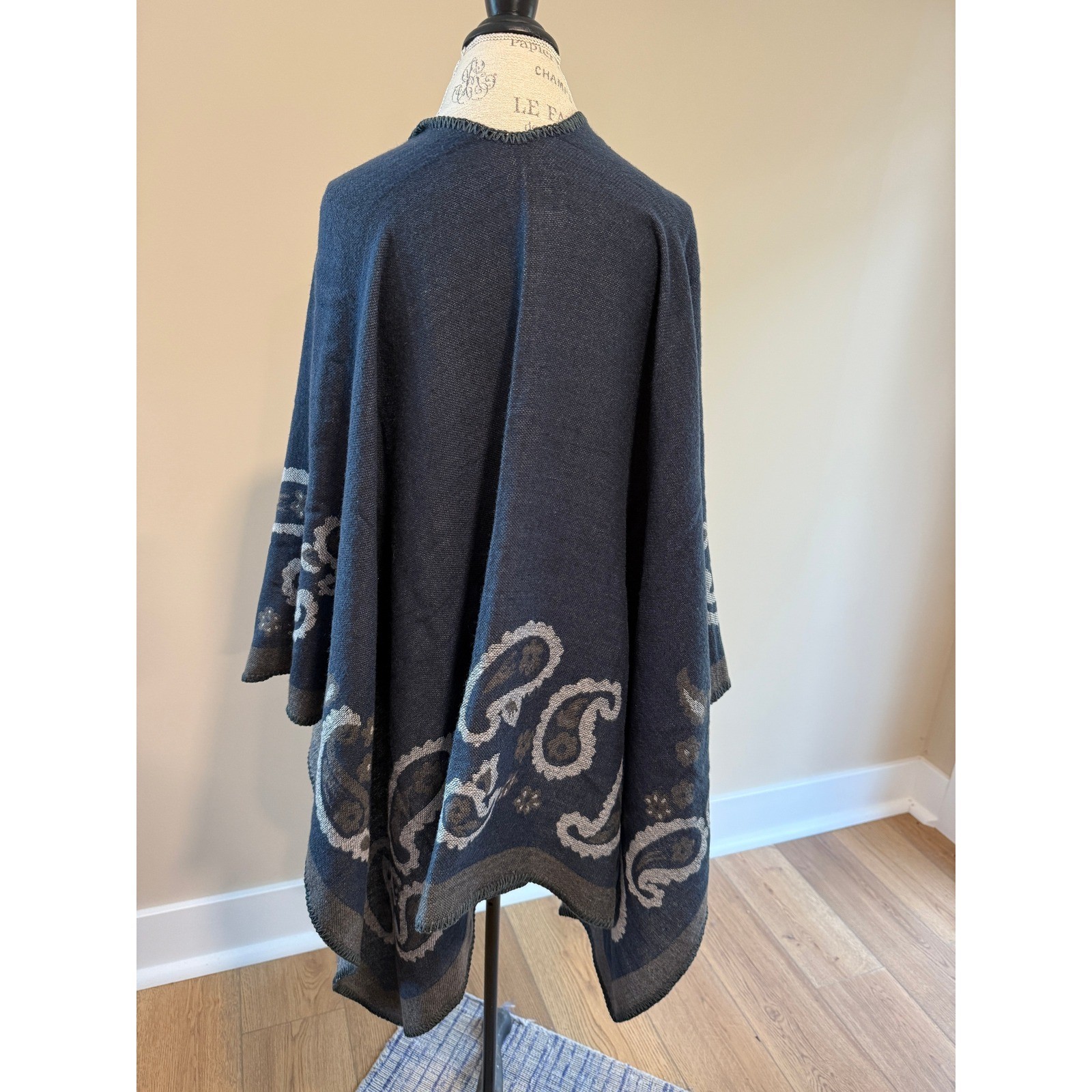 Urban Coco Women's Blue Poncho NWT image 2