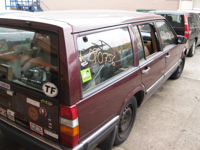 INTERRUPTOR VENTANA VOLVO 960 1993 93 384413 Foto 4 de 4