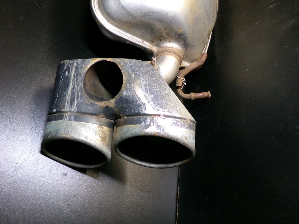 Rear Left Exhaust Muffler 2114911001 03-09 Mercedes Benz W211 E350 E280 E320 - Image 3 of 4