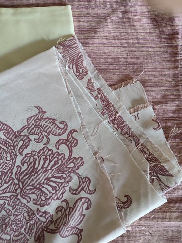 Selection of Fabric Remnants - inc. Silk and Cotton, Pink Colours - Picture 8 of 8