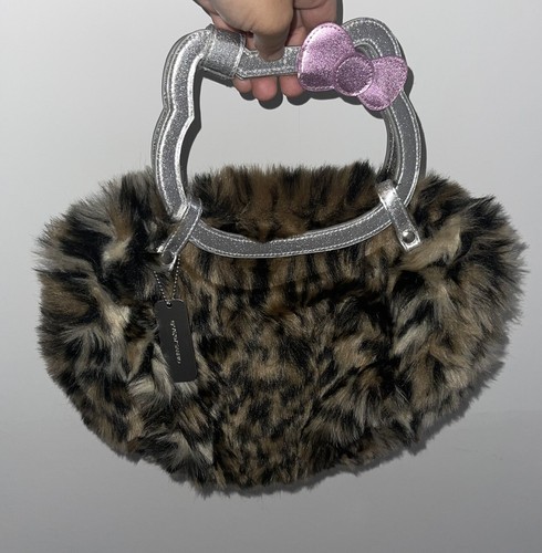 Hello Kitty Vintage Faux Fur Hand Bag - Picture 2 of 4
