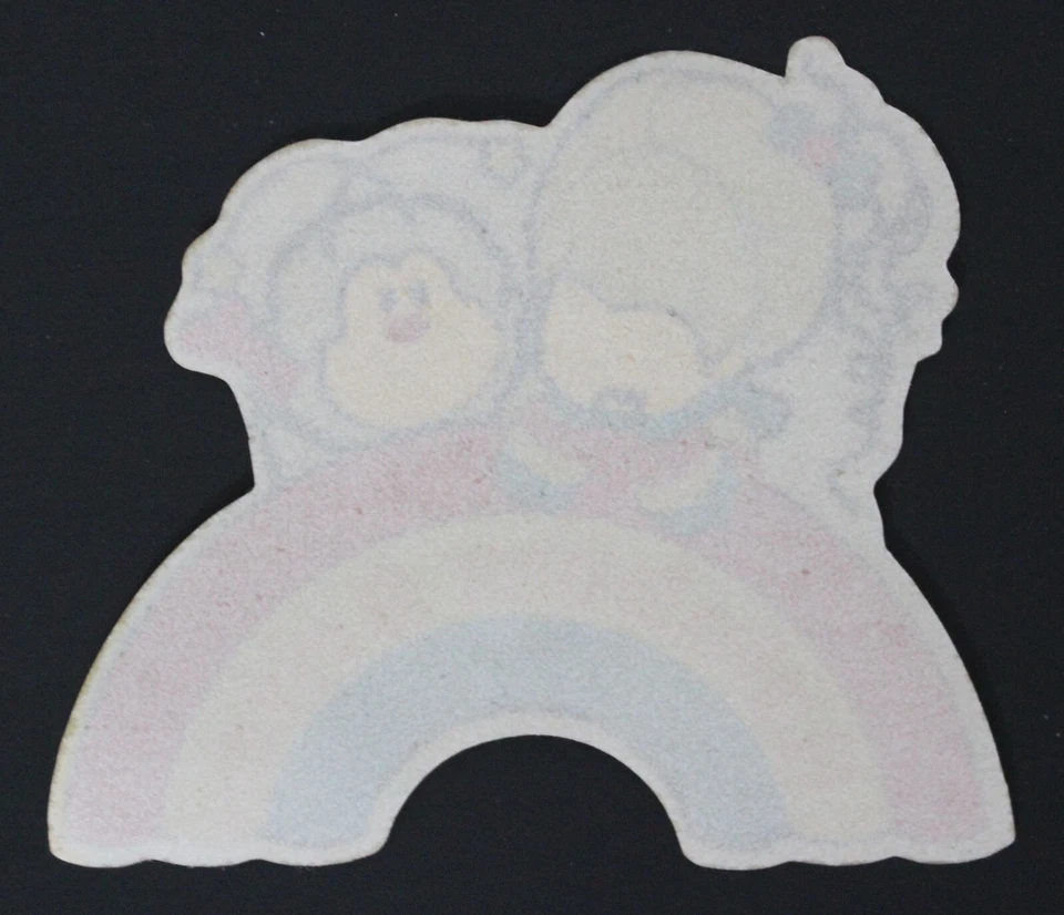 20 世纪 80 年代彩虹白衣贴纸 9 x 9.5 厘米 (3.5 英寸 x 3.75 英寸) 反光白色 HTF — 第 2/2 张图片