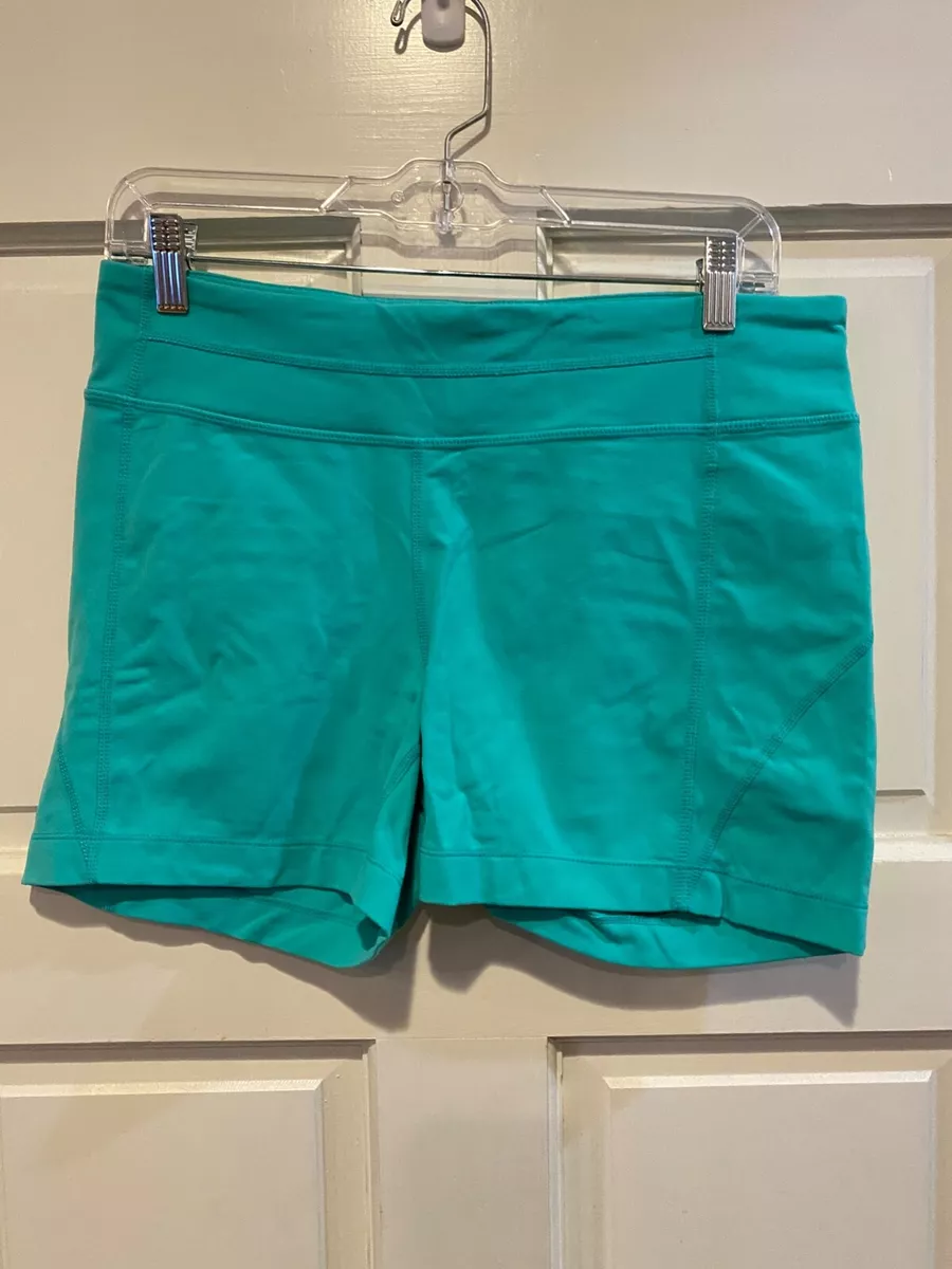 Athleta Kick Booty 2 Women s Yoga Bike Shorts Style 964023 Size XL