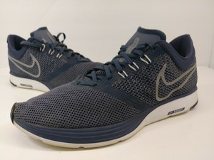 nike zoom strike running