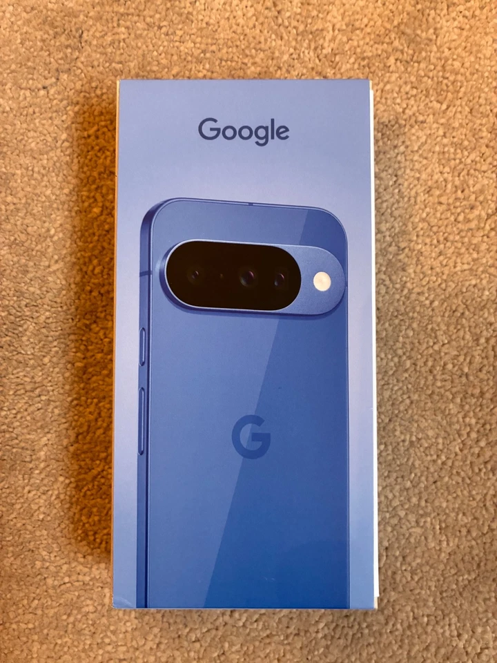 Google Pixel 10 **GA10216-GB** 5G 128GB AI Mobile Phone - Indigo BRAND NEW!! UK - Image 3 of 4