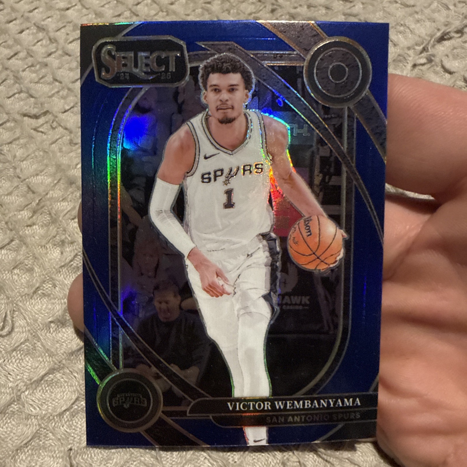 2024-25 Panini Select - Courtside Victor Wembanyama #229 Blue Prizm