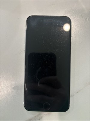 Apple iPhone SE (2nd Generation, 2020) White Unlocked From CSpire