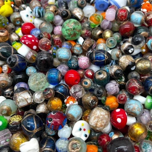 one-box Mixed Shaped Lampwork Beads Soup with Holes Bulk Glass Beads for Crafts