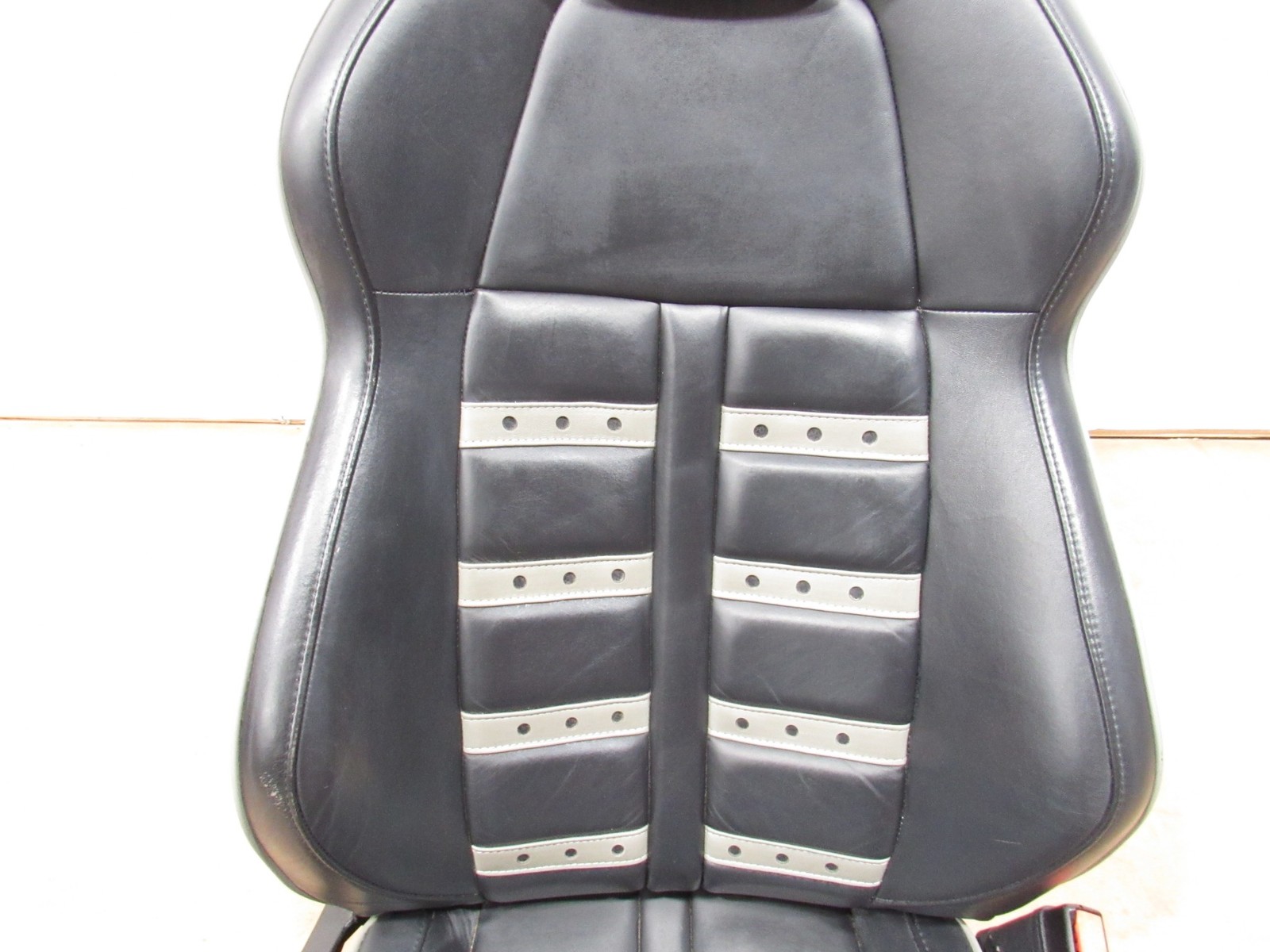 15-19 Ferrari 488 Spider 2017 Front Right Passenger Seat Daytona Assembly ;Y2