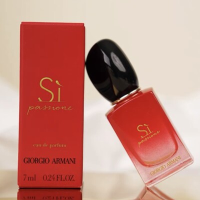 SI PASSIONE by Giorgio Armani Eau de Parfum Women's Perfume