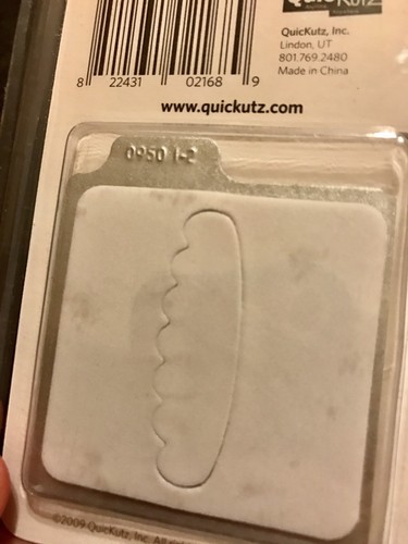 QuicKutz Die Wedding Cake 2pc Lot Paper Play Die-Cut New Sizzix Scrapbook Cards - Picture 2 of 3
