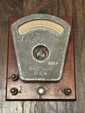 VOLT-AMMETER BY CENTRAL SCIENTIFIC CO CHICAGO WI - Vintage Science WALL DECOR