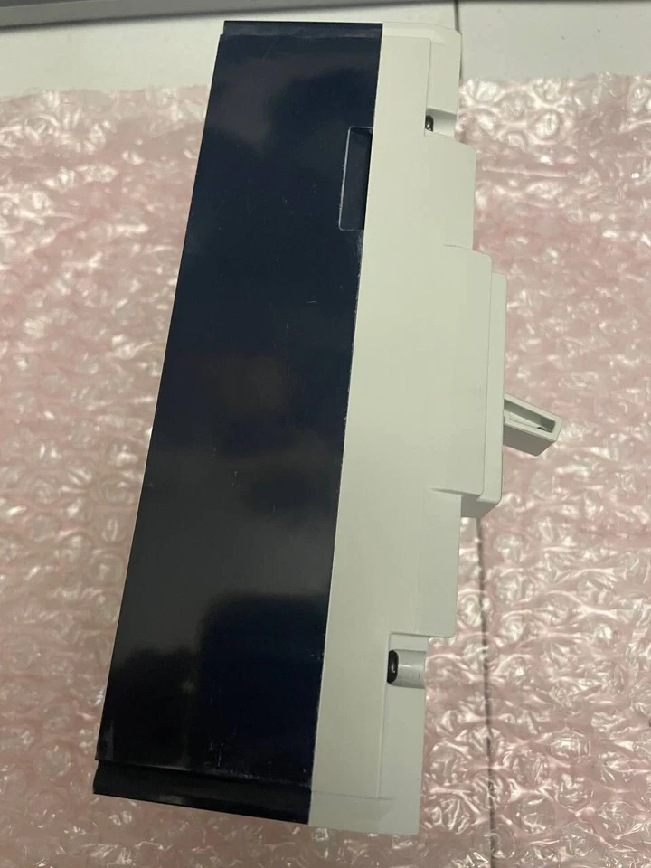 Generac GBU 202b 200 Amp 2 Pole Circuit Breaker 120/240V/200A , New/Open Box - Изображение 3 из 4