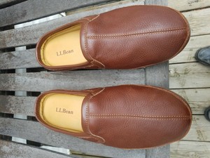 elkhide slippers