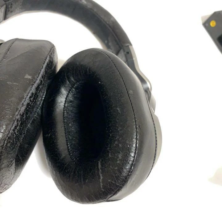 Sony MDR-HW700 Casque Stéréo Sans Fil Surround Et MDR-HW700DS - Photo 4/4