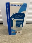 Daylight Company Compact Portable Desk Lamp Fold Away U33050 White / Brand New