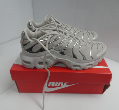 ☆NIKE AIR MAX PLUS☆ s-l400.png