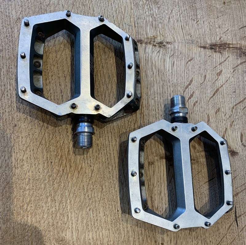 Nukeproof Horizon Enduro Sam Hill Flat Mountain Bike Pedals Black/Silver