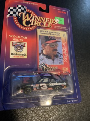 1998 Dale Earnhardt #3 GM Goodwrench Service Plus Chevy Monte Carlo 1/64 Diecast