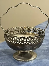 Vintage Celtic Quality White Glass Lined Silver Plate Candy Compote Bowl 