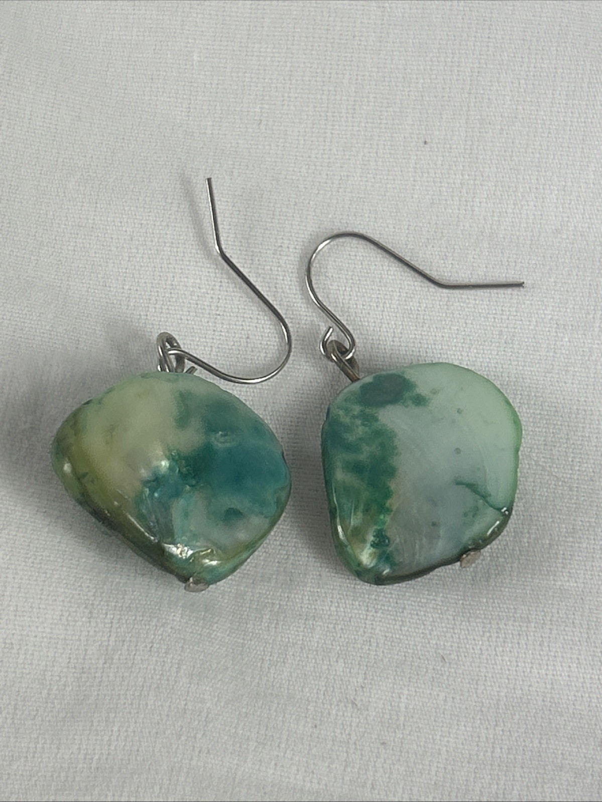 Abalone Shell Dangling Earrings Green Asymmetrica… - image 5