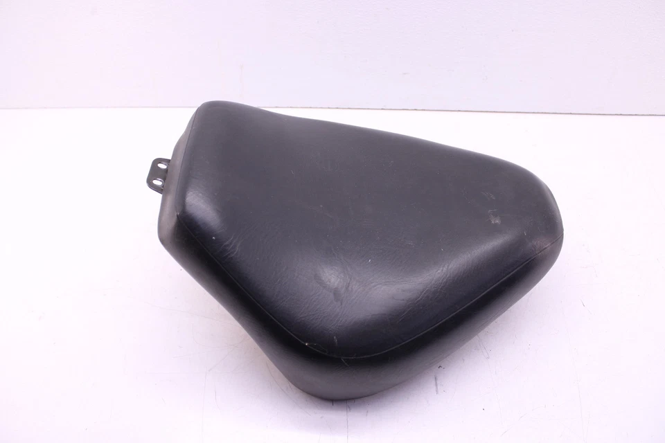 05-11 YAMAHA V STAR 650 XVS650 CUSTOM OEM FRONT DRIVERS SEAT - Image 3 of 4