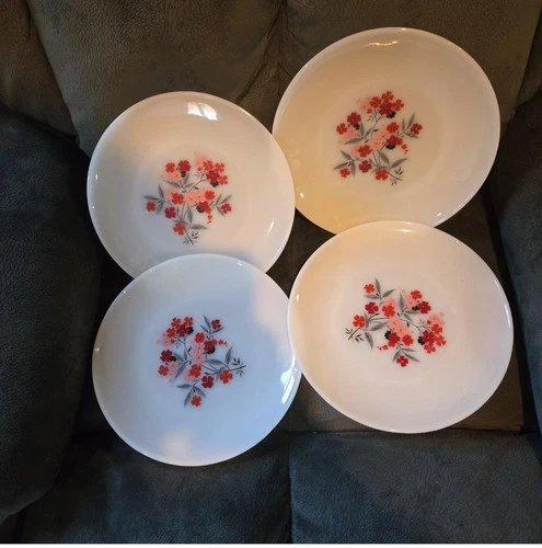 Vintage Set Of 4 Primrose Fire King Bowls 6 1/2 Inches Diameter Excellent Cond.